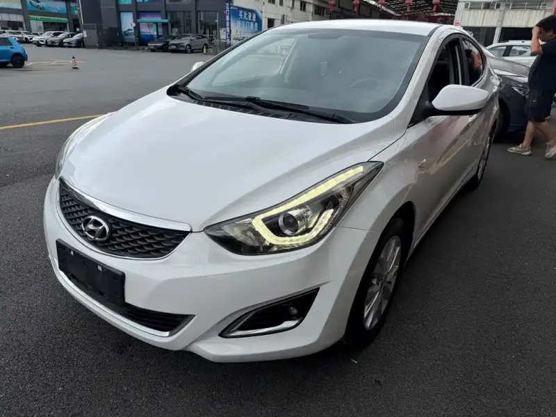 Hyundai Elantra Langdong, 2017