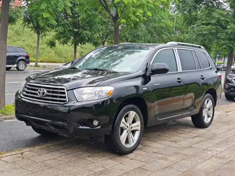 Toyota Highlander, 2011