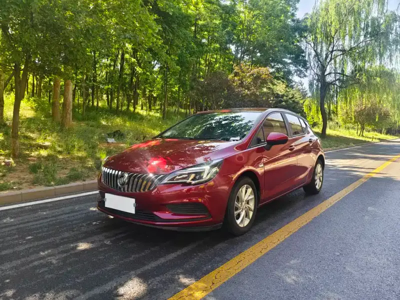 Buick Verano, 2017