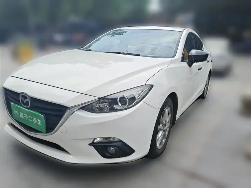 Mazda 3 Axela, 2016