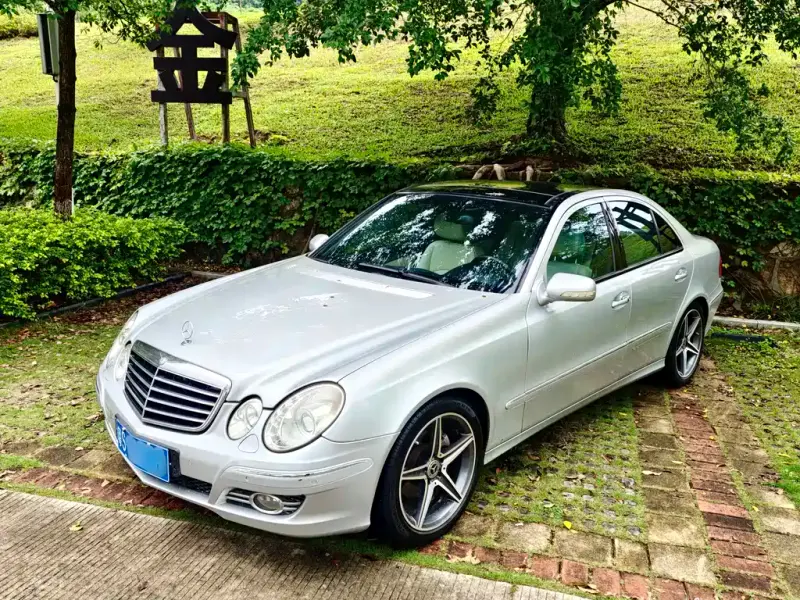 Mercedes-Benz E-Class, 2008
