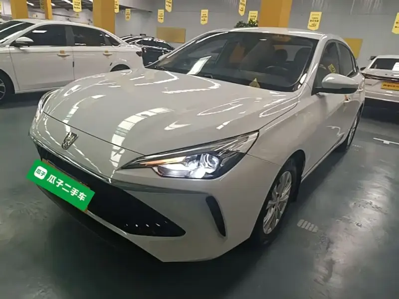 Roewe i5, 2025