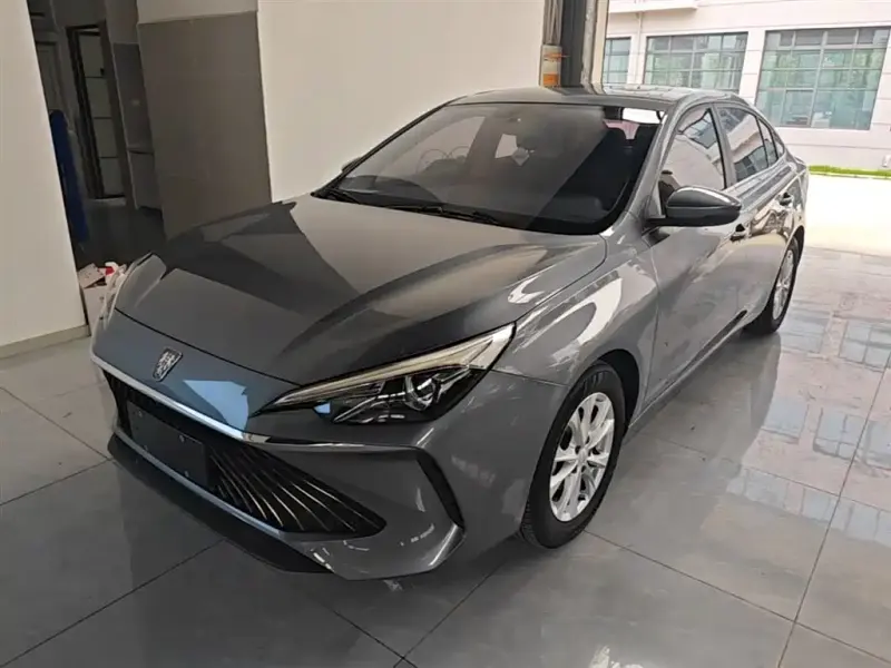 Roewe i5, 2025