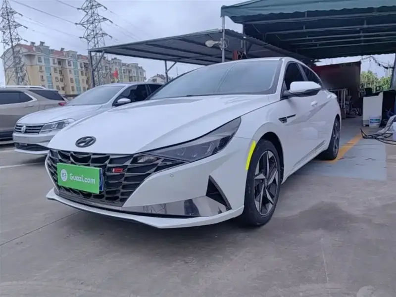 Hyundai Elantra, 2021