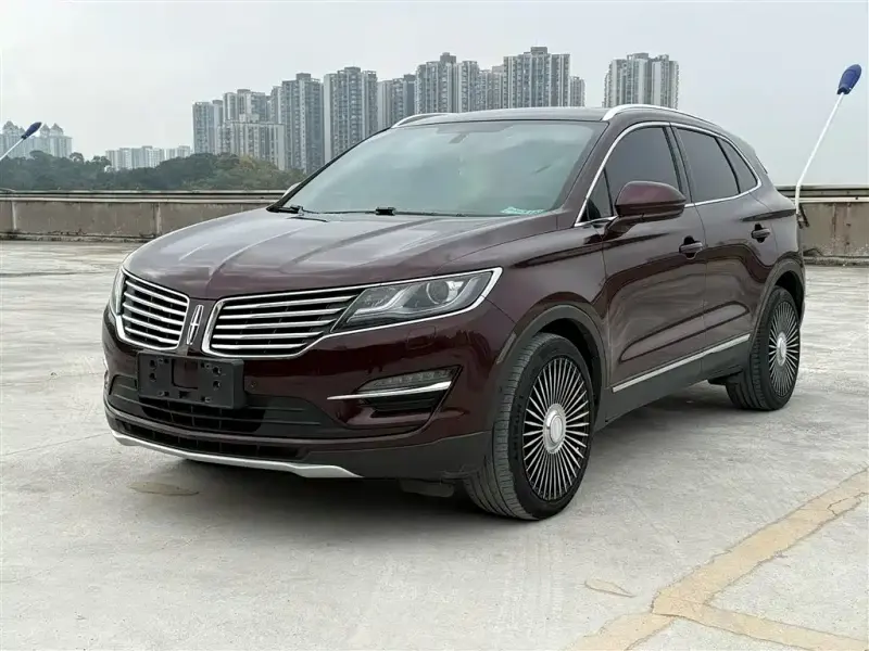 Lincoln MKC, 2018