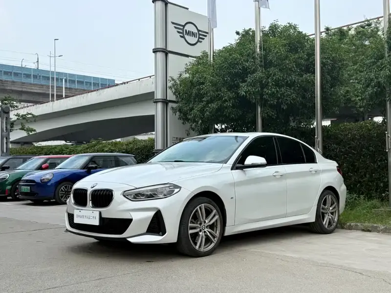BMW 1 Series, 2020