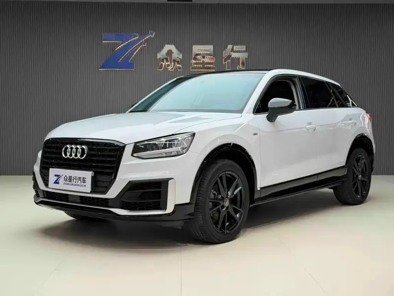 Audi Q2L, 2019