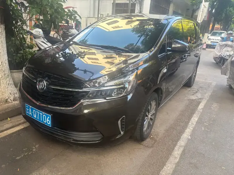 Buick GL8, 2020