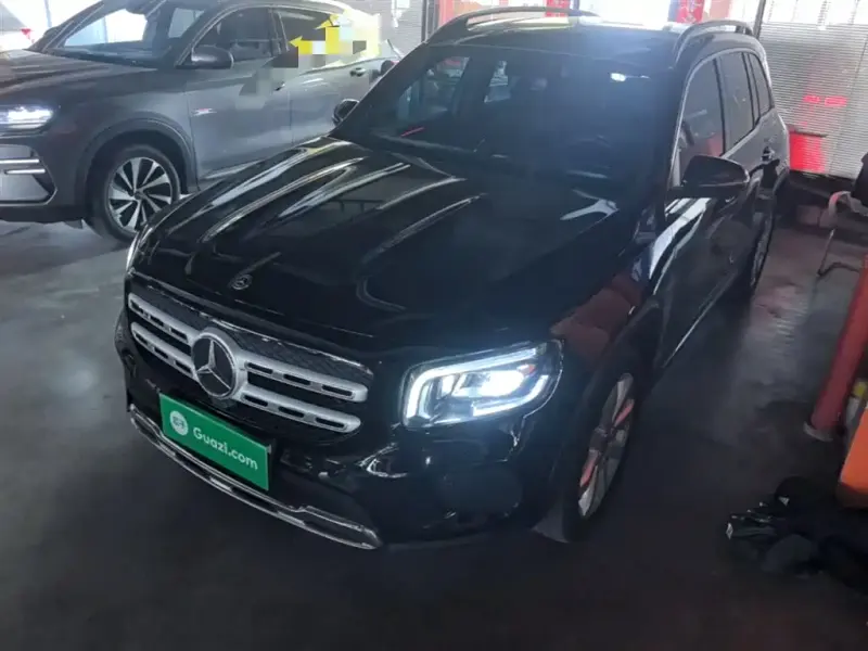 Mercedes-Benz GLB, 2020
