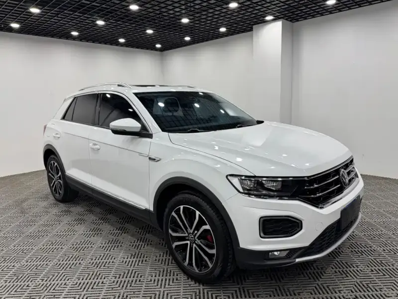 Volkswagen T-Roc, 2022