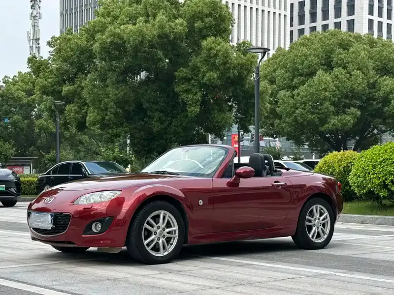 Mazda MX-5, 2011