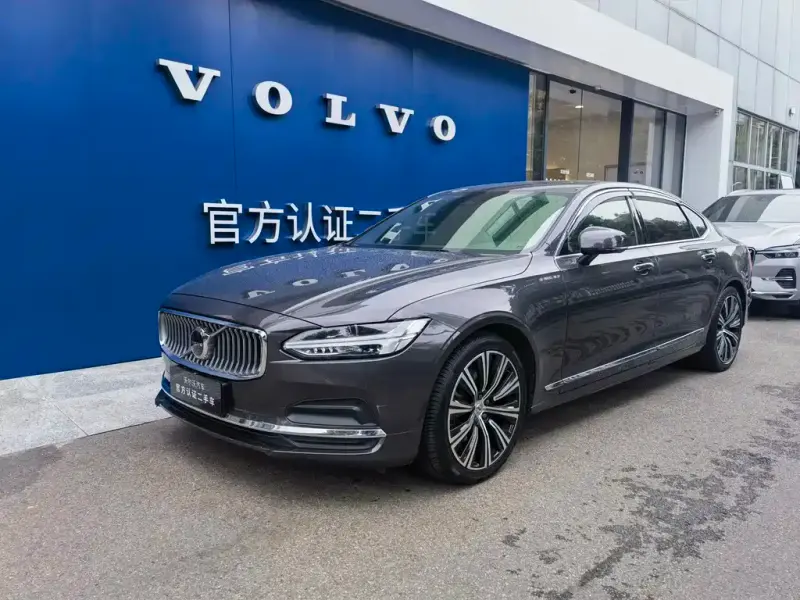 Volvo S90, 2022