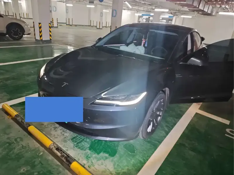 Tesla Model 3, 2024