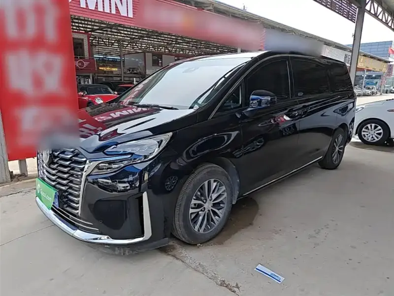 Buick GL8, 2023