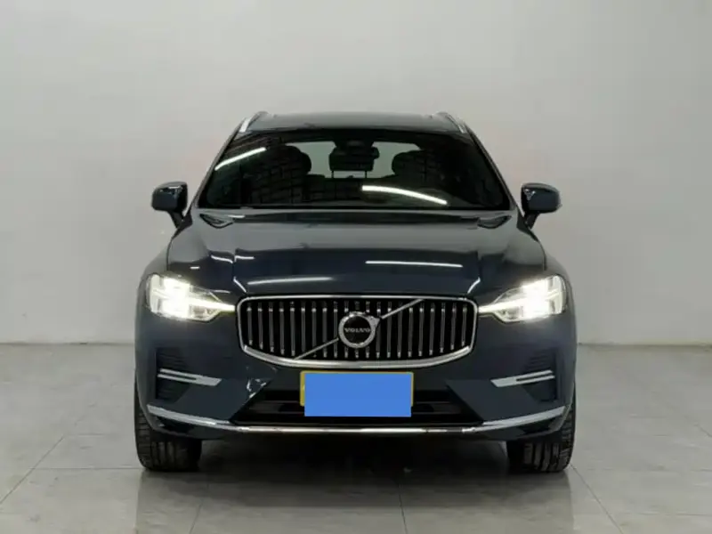 Volvo XC60, 2025