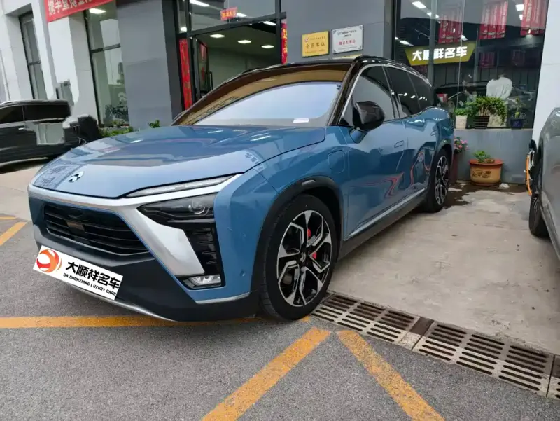NIO ES8, 2023