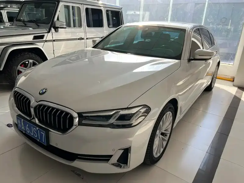 BMW 5 Series, 2022