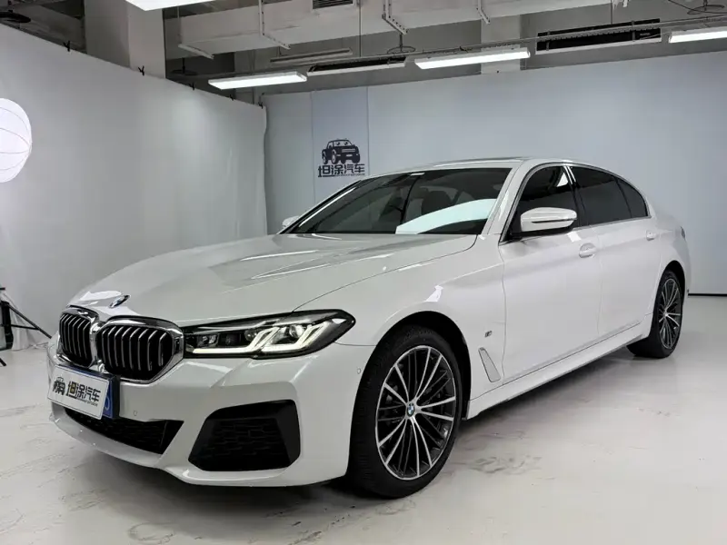 BMW 5 Series, 2023