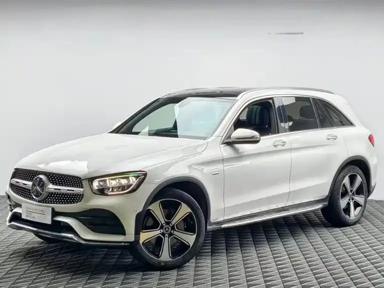 Mercedes-Benz GLC, 2023