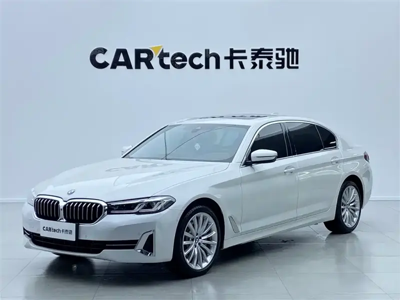 BMW 5 Series, 2022
