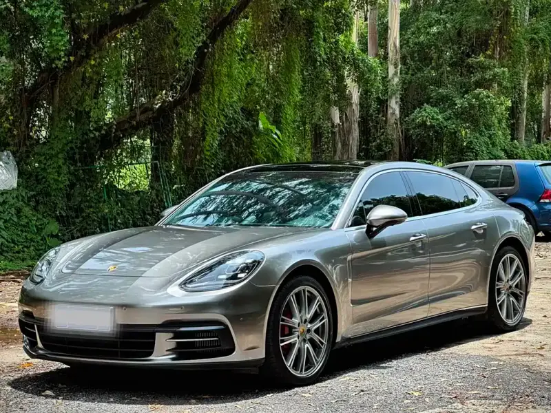 Porsche Panamera, 2021
