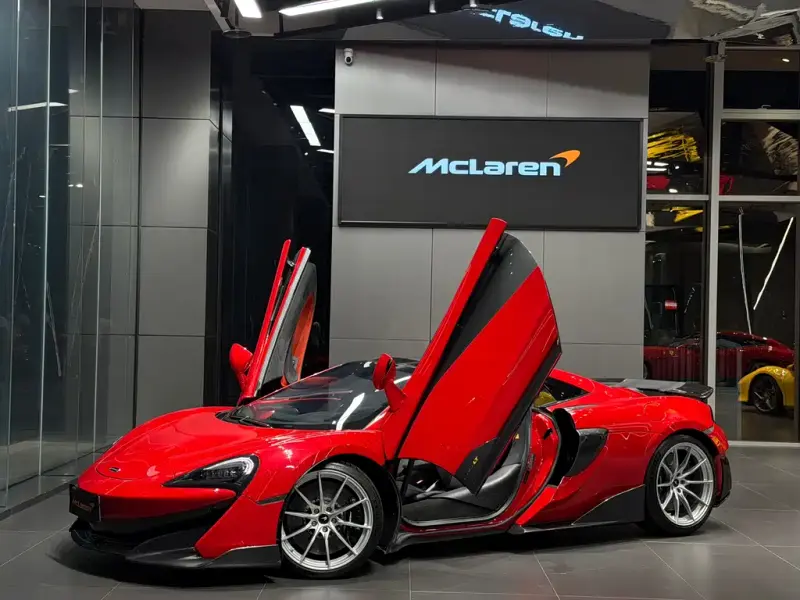 McLaren 600LT, 2020