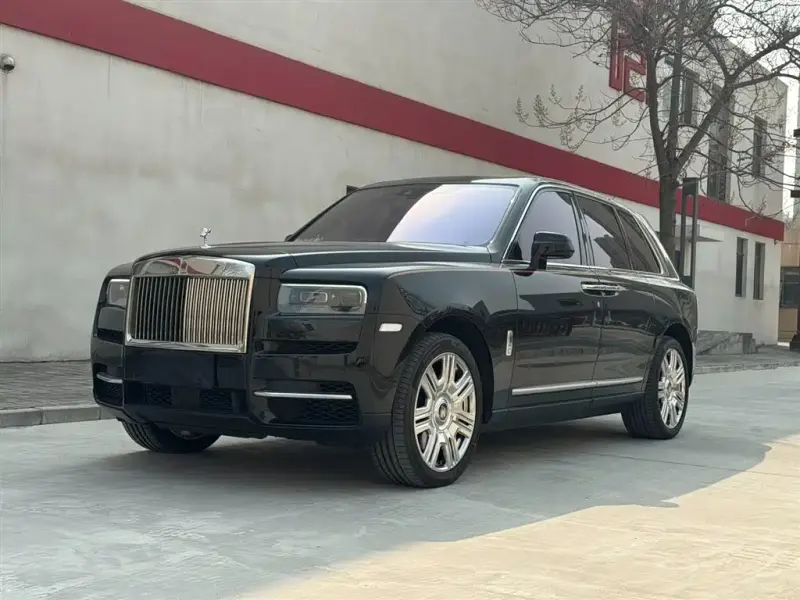 Rolls-Royce Cullinan, 2022