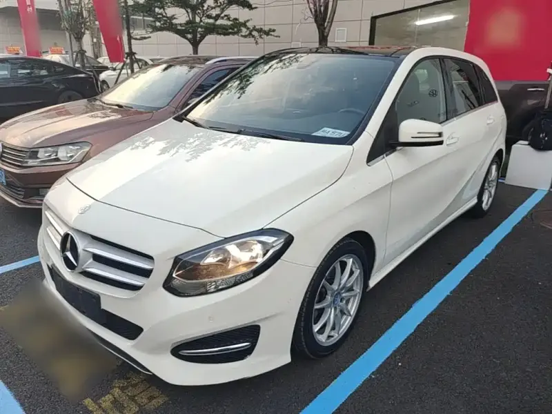 Mercedes-Benz B-Class, 2016