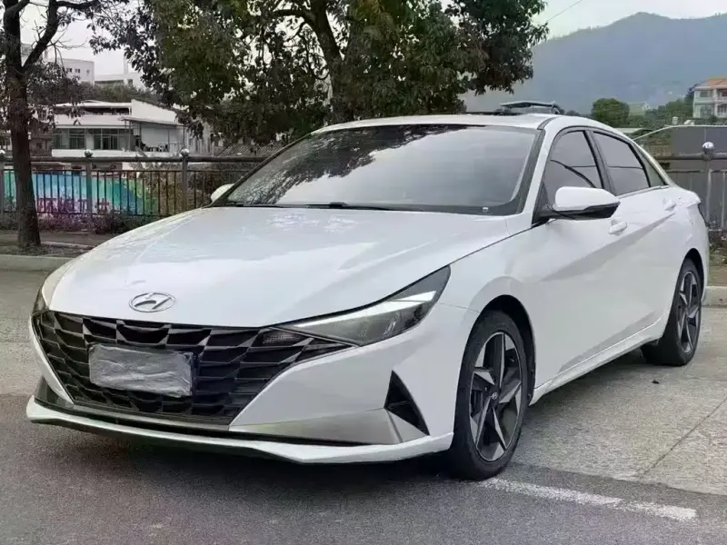 Hyundai Elantra, 2021