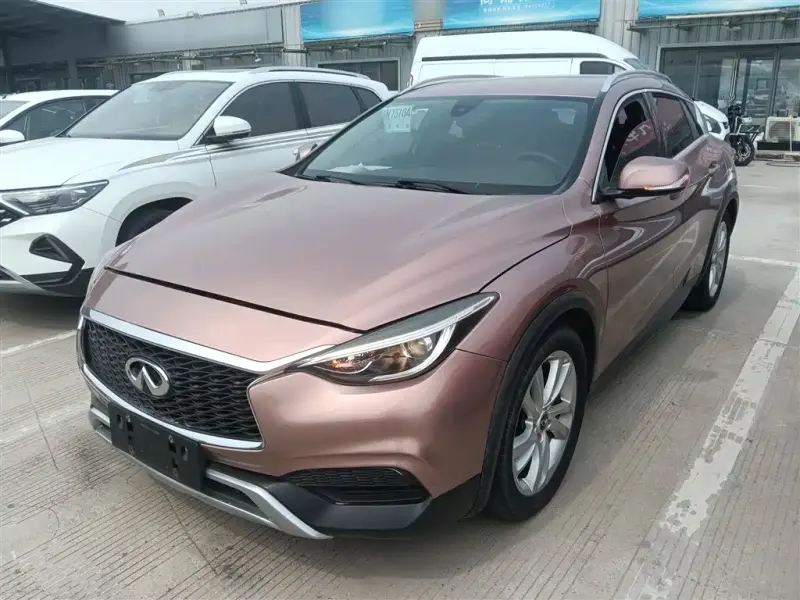 Infiniti QX30, 2018