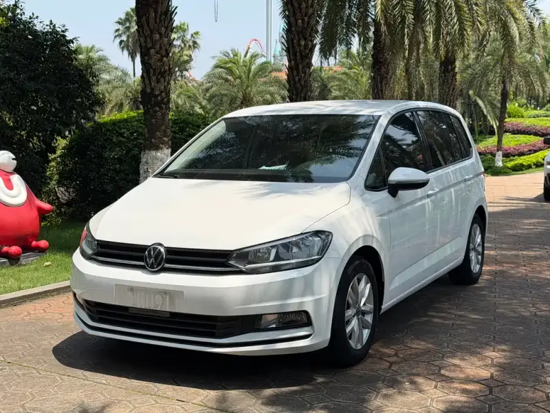 Volkswagen Touran, 2021