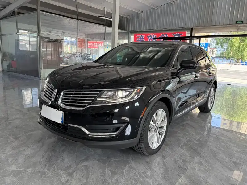 Lincoln MKX, 2017