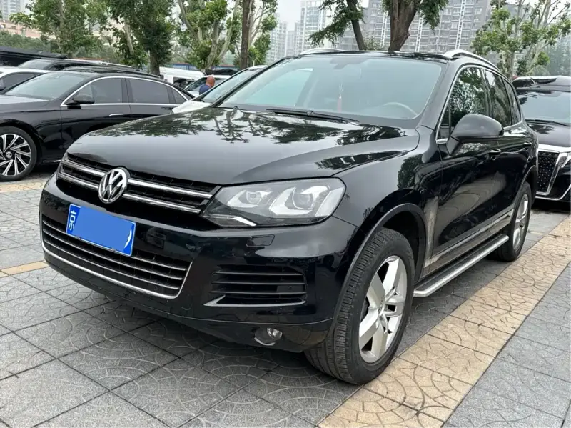 Volkswagen Touareg, 2013