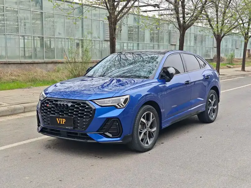 Audi Q3 Sportback, 2021