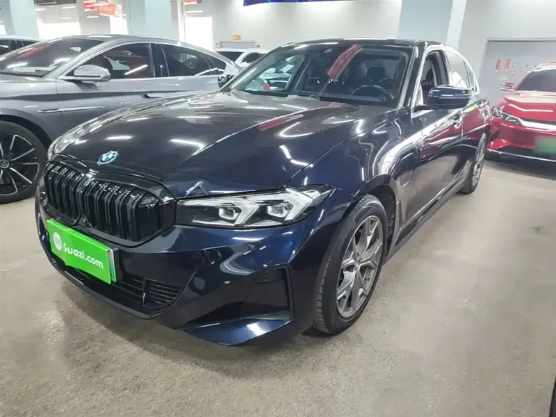BMW i3, 2023