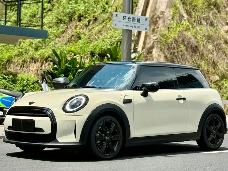 MINI Mini, 2023