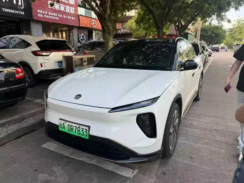 NIO ES6, 2024