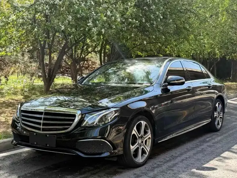 Mercedes-Benz E-Class, 2017