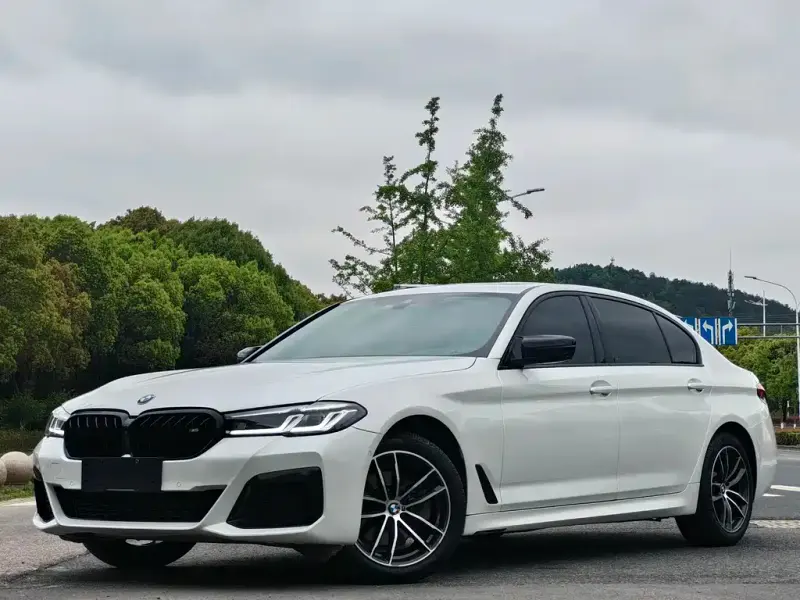 BMW 5 Series, 2021