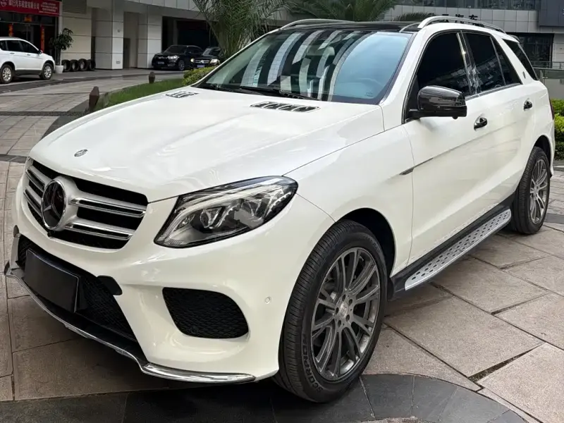 Mercedes-Benz GLE( ), 2017