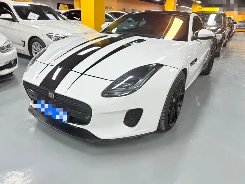 Jaguar F-TYPE, 2018