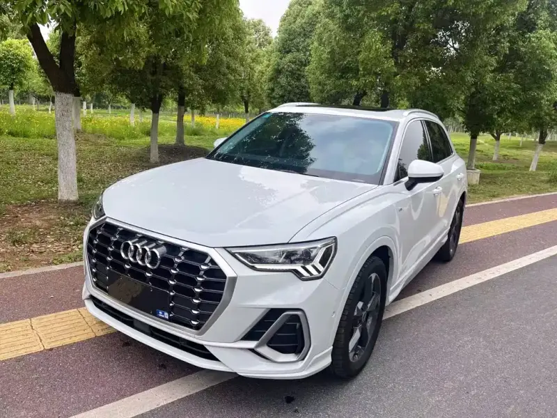 Audi Q3, 2023
