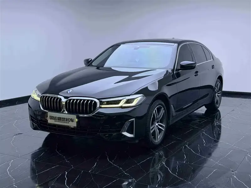 BMW 5 Series, 2021