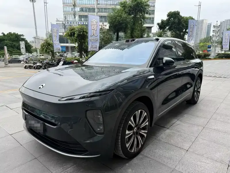 NIO ES8, 2023