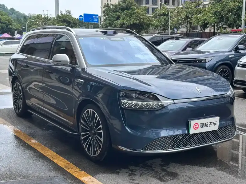 AITO M9, 2024