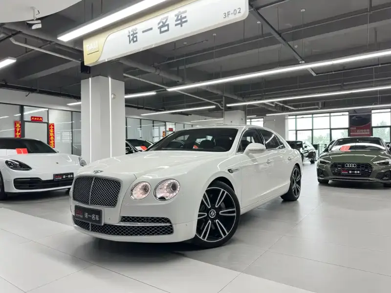 Bentley Flying Spur, 2014