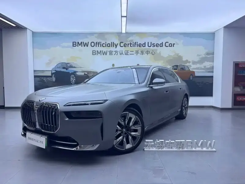 BMW i7, 2024