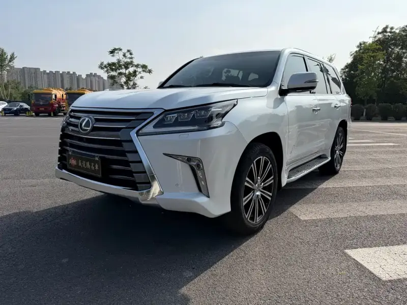 Lexus LX, 2019