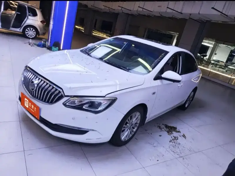 Buick Excelle, 2017