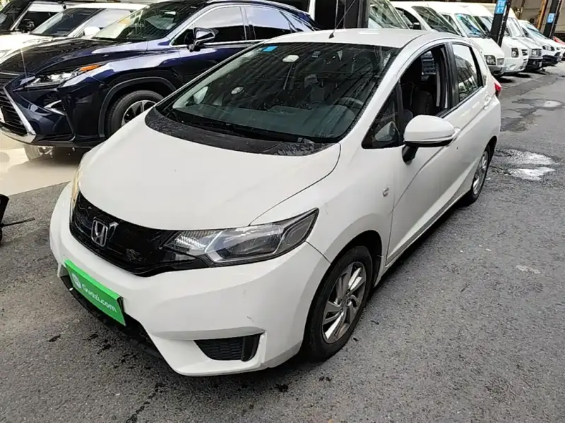 Honda Fit, 2015